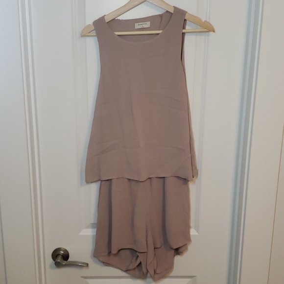 Babaton Romper - Picture 1 of 4